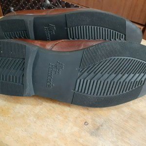 Allen Edmonds round toe brown leather shoes, 9.5 E, excellent condition